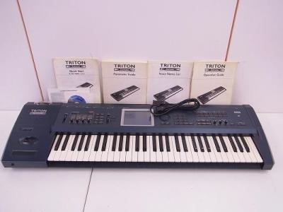 KORG コルグ TRITON extreme 61 シンセサイザー 61鍵