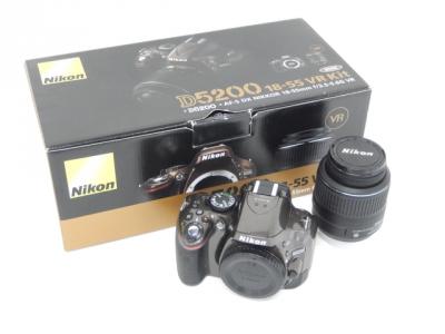 Nikon ニコン 一眼レフ D5200 18-55 VR レンズキット ブラック デジタル カメラ D5200LKBK