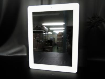 Apple iPad 3 MD370J/A Wi-Fi+Cellular 32GB Softbank ホワイト