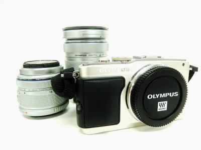 OLYMPUS オリンパス PEN Lite E-PL5 ダブルズームキット カメラ ミラーレス一眼 シルバー