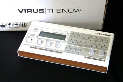 access アクセス VIRUS TI Snow シンセサイザー