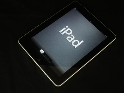 Apple アップル iPad MB294J/A Wi-Fi 64GB 9.7型 ブラック