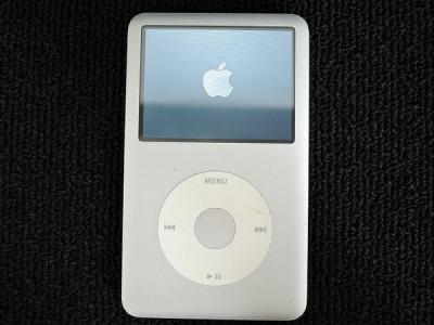 Apple アップル iPod Classic MB145J/A 160GB S ポータブル音楽プレーヤー シルバー