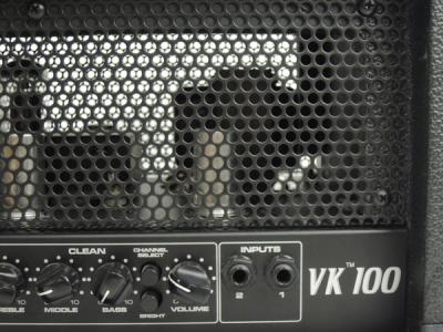 Peavey ValveKing VK100 2チャンネルアンプヘッド　ジャンク Peavey ValveKing 100 Head | Sweetwater