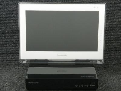 Panasonic VIERA UN-10E5-W ポータブルテレビ VIERA UN-10E5-W パナソニック 10V型防水ポータブルテレビ