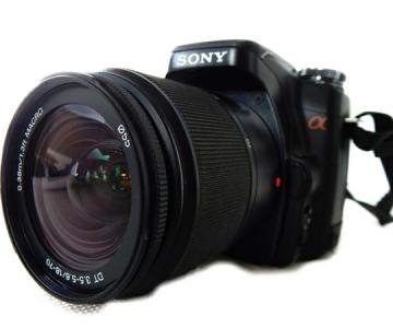 SONY ソニー α100  DSLR-A100K B ズームレンズキット ブラック
