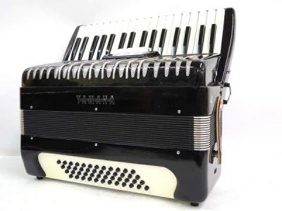 【動作良好・ケース付属】YAMAHA ヤマハ 34鍵 アコーディオン YA-48 YAMAHA アコーディオン YA-48 ケース付き 34鍵盤 48ベース
