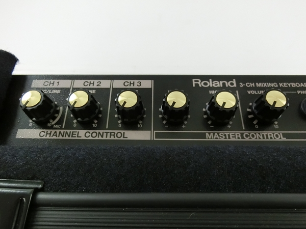 Roland KC-60(エフェクター)-