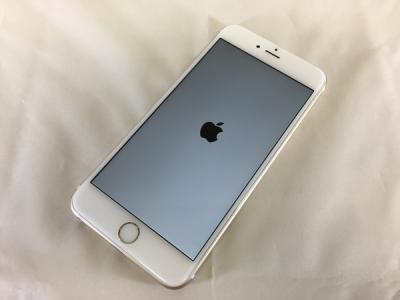 Apple iPhone 6 Plus MGAK2J/A 64GB au ゴールド