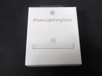 Apple iPhone Lightning Dock MGRM2AM/A 充電