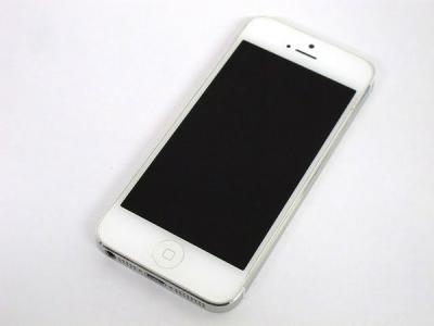 Apple iPhone 5 MD300J/A 32GB SoftBank ホワイト&amp;シルバー