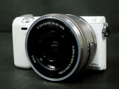 SONY ソニー ミラーレス一眼 α NEX-5T パワーズームレンズキット ホワイト デジタル カメラ NEX-5TL W
