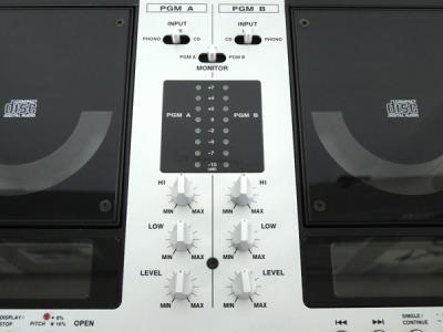 Vestax CDX-16 デュアルCDプレーヤー 音出し確認 Vestax CDX-16 デュアルCDプレーヤー 音出し確認