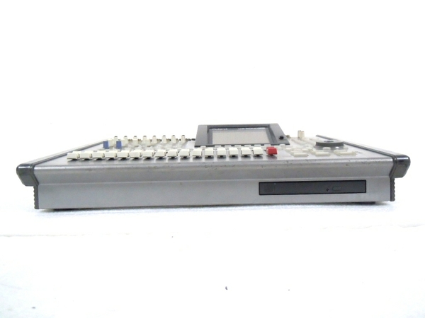Roland VS-2000CD(PA機器)-