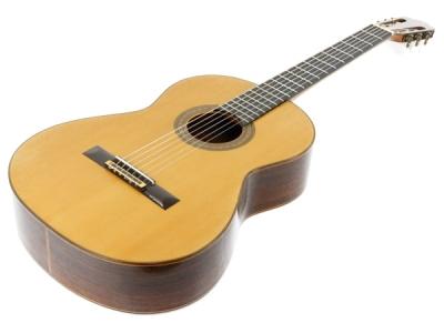Victor Bedikian 134(クラシックギター)の新品/中古販売 | 1354125 
