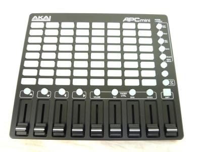 AKAI APC mini コントローラー