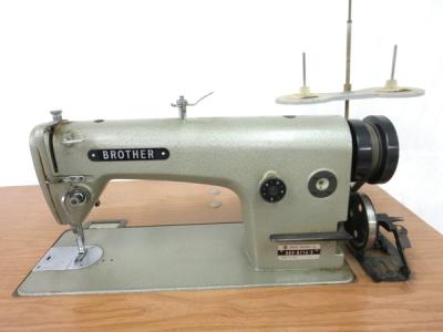 BROTHER DB2-B714-3 100v 工業用ミシン 動作品