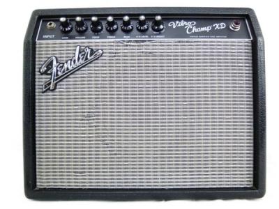 Fender vibro champ XD PR736 ギター アンプ フェンダー