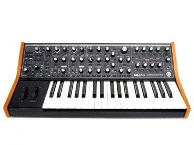 MOOG モーグ SUB 37 Tribute Edition アナログ シンセサイザー 機器