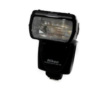 Nikon SPEEDLIGHT SB-700 多機能フラッシュ 一眼