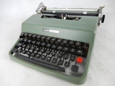 Olivetti オリベッティ lettera 32 レッテラ32 タイプライター アンティーク スペイン