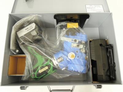 亀倉精機 KAMEKURA SEIKI RW-B1A 電動 油圧式 コードレスポートパンチャー