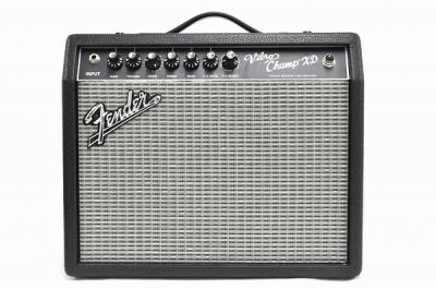 Fender vibro champ XD PR736 ギター アンプ フェンダー