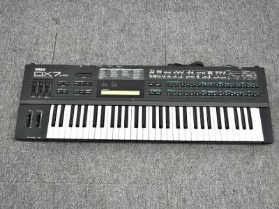 YAMAHA DX7-II DX7-2 ヤマハ FM音源 シンセサイザー キーボード 鍵盤楽器 ハードケース付き