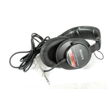 SONY ソニー モニター ヘッドホン MDR-CD900ST オーバーヘッド 密閉ダイナミック型