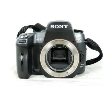 SONY ソニー α550 ボディ DSLR-A550 一眼レフ カメラ