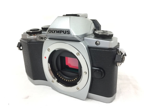 OLYMPUS ボディ OM-D レンズ:E-M10(ミラーレス一眼)-