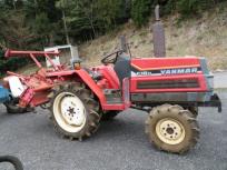 決算セール埼玉県発 ヤンマー F18D トラクター 4WD 18馬力 642H バッテリー 交換済み 直
