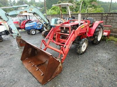 シバウラトラクターD23MF ウォーターポンプ ヤンマー クボタ