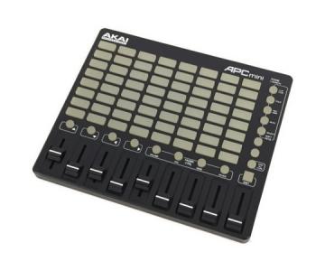 AKAI APC mini コントローラー