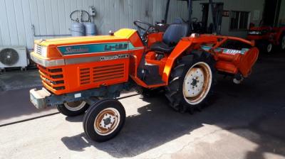 増税前セール佐賀県発 クボタ サンシャイン L1-185 トラクター 18馬力 2WD ロータリー RL14 ディーゼル 農機具 農業