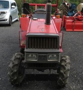 決算セール埼玉県発 ヤンマー F18D トラクター 4WD 18馬力 642H バッテリー 交換済み 直