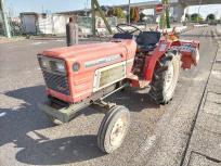 愛知県 一宮市発 ヤンマー YM1820 約684h トラクター 2WD 軽油 農機具 農業