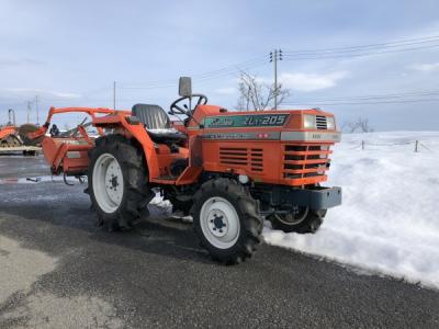 取引中 クボタ L1-205 20馬力 トラクター