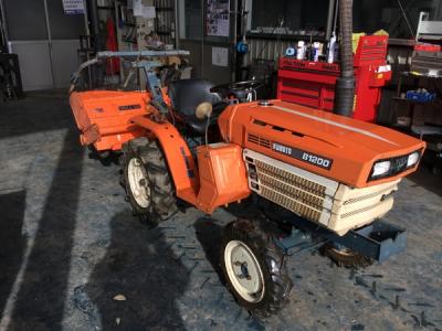クボタB1200