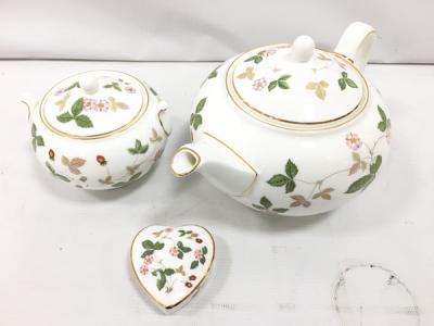 WEDGWOOD ウェッジウッド ワイルドストロベリー ティーポット(L) シュガー(S) 小物入れ(ハート) セット