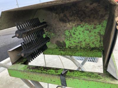 生花の葉落し機フロリスト・ペット【PM-40型】 - 株式会社 椎名