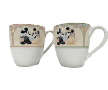ノリタケ ディズニー アンバサダーホテル フェアリーテイル ウェディングス ペアマグカップ ディズニー の新品 中古販売 Rere リリ
