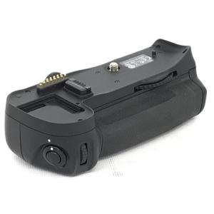 Nikon ニコン MB-D10 マルチパワーバッテリーパック