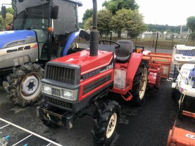 決算セール埼玉県発 ヤンマー F18D トラクター 4WD 18馬力 642H バッテリー 交換済み 直
