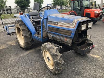 井関トラクタ ランドリーダー250, TA250F, 25 馬力 4WD