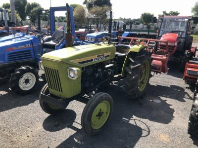 宮城県 仙台市 ヤンマー トラクター YM2000A 2WD 748h 20馬力 ディーゼル 輸出 農機具 農業機械