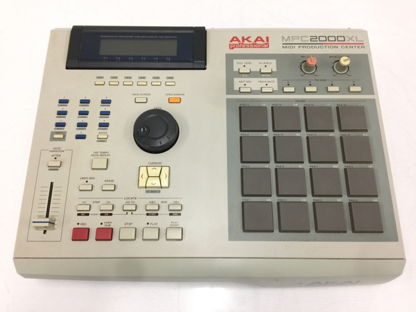 AKAI MPC2000XL(リズムマシン)-