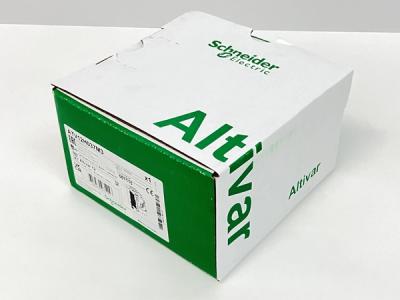 Schneider ATV12H037M3 インバーター シュナイダー