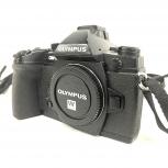 OLYMPUS オリンパス OM-D E-M1 カメラ ミラーレス一眼 ボディ シルバー HLD-7 パワーバッテリーホルダー 付の買取
