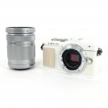 OLYMPU  E-PL7